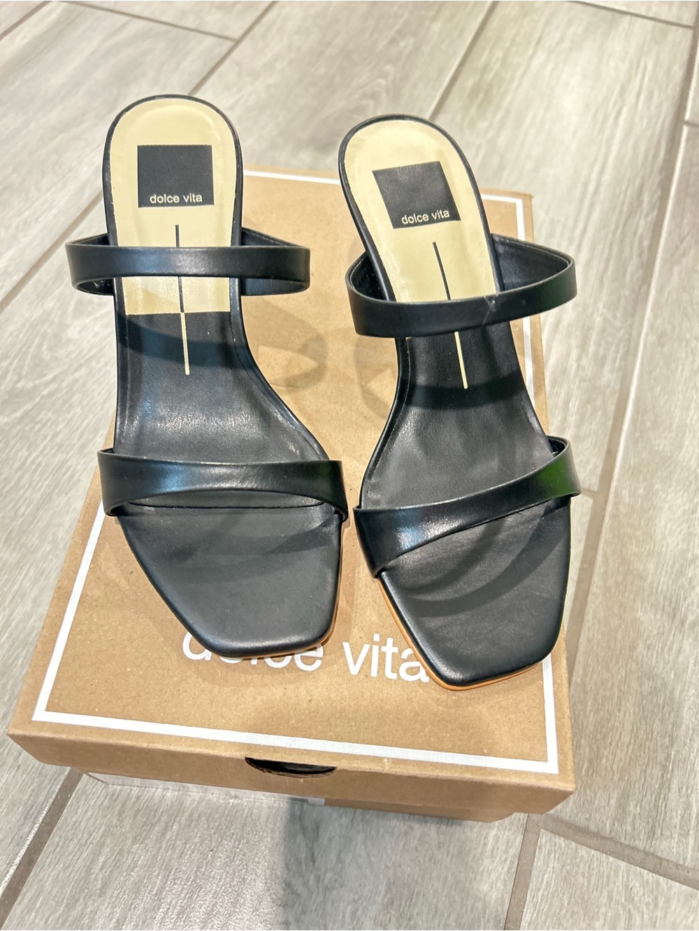 Dolce Vita Black Strappy Mid-Heel Sandals Size 6
